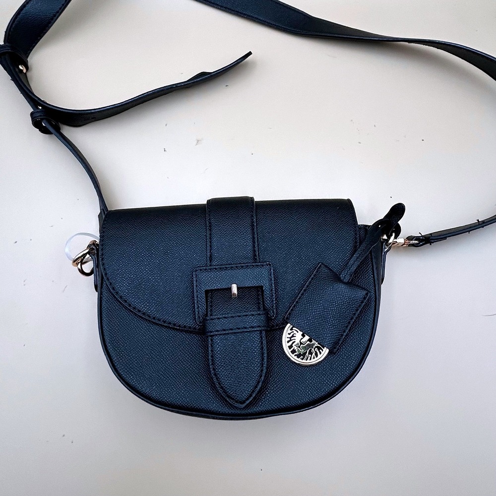 Anne Klein Black Saffiano Crossbody Saddle Bag Gold Hardware Lion Logo Charm